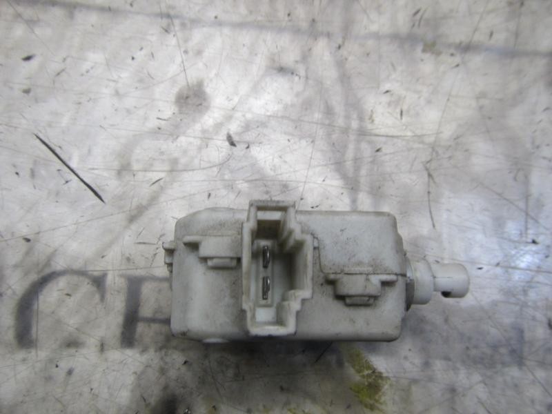 Recambio de motor c/c tapon combustible para skoda octavia berlina (1u2) 1.9 tdi glx referencia OEM IAM   