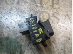 Recambio de mando elevalunas delantero derecho para hyundai i20 classic referencia OEM IAM 935801J000   2