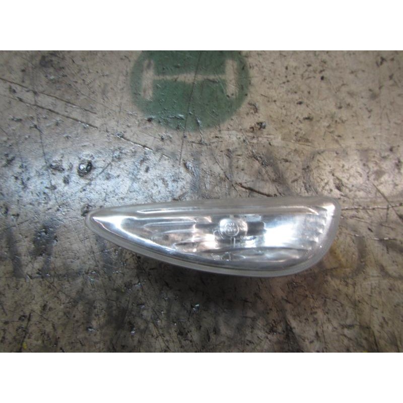 Recambio de piloto lateral izquierdo para hyundai i20 classic referencia OEM IAM 923011J000  