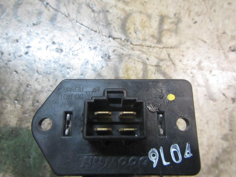 Recambio de resistencia calefaccion para hyundai i20 classic referencia OEM IAM 971281J000  