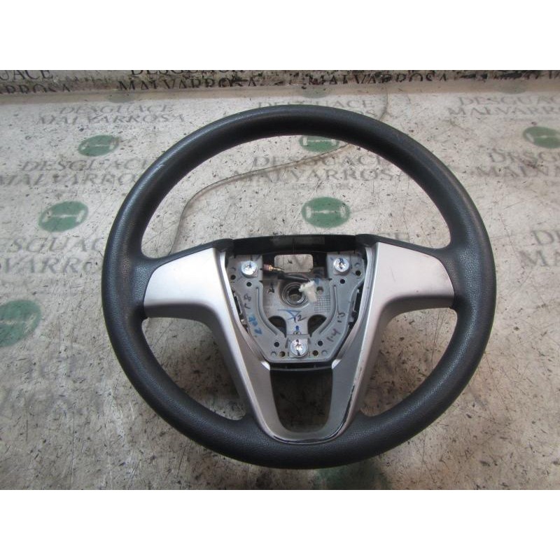 Recambio de volante para hyundai i20 classic referencia OEM IAM 561101J5209P  