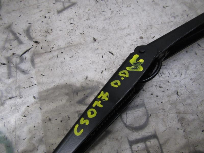 Recambio de brazo limpia delantero derecho para ford fiesta (cb1) trend referencia OEM IAM 1826839  