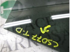 Recambio de cristal puerta trasero derecho para ford fiesta (cb1) trend referencia OEM IAM 1591459   2