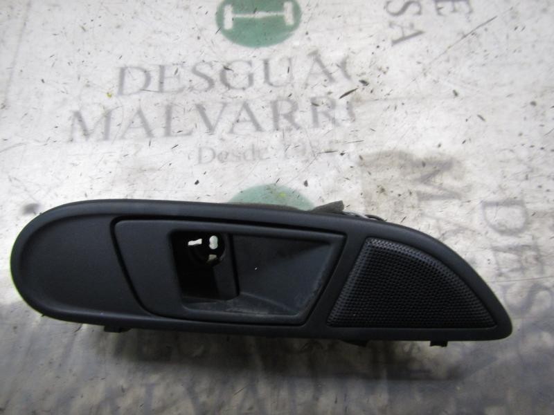 Recambio de maneta interior delantera derecha para ford fiesta (cb1) trend referencia OEM IAM 1686129  