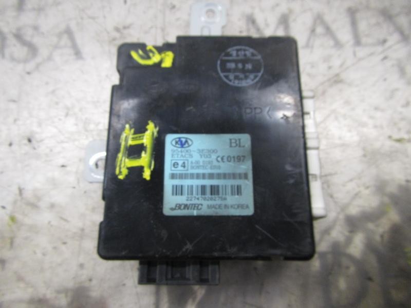 Recambio de modulo electronico para kia sorento 2.5 crdi ex referencia OEM IAM 954003E300 954003E300 