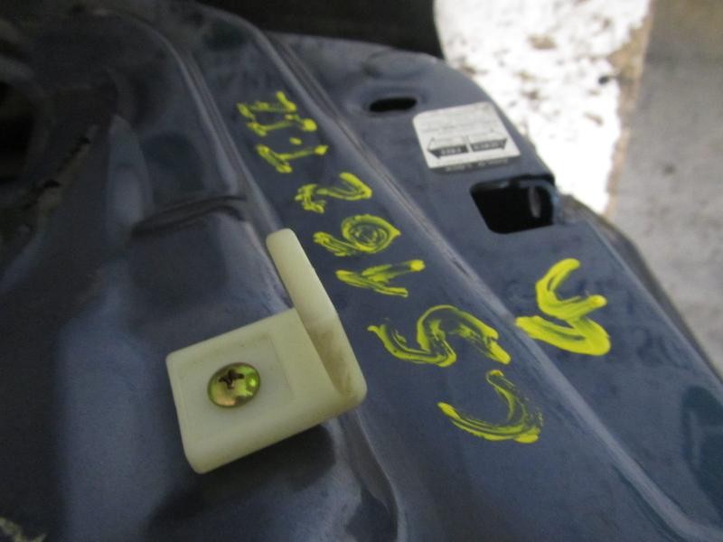 Recambio de puerta trasera izquierda para kia sorento 2.5 crdi ex referencia OEM IAM 770033E111  