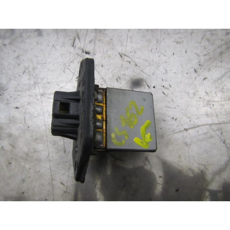 Recambio de resistencia calefaccion para kia sorento 2.5 crdi ex referencia OEM IAM 0K55261C08A  