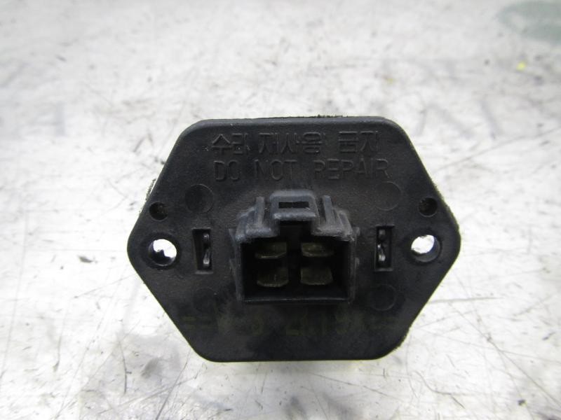 Recambio de resistencia calefaccion para kia sorento 2.5 crdi ex referencia OEM IAM 0K55261C08A  
