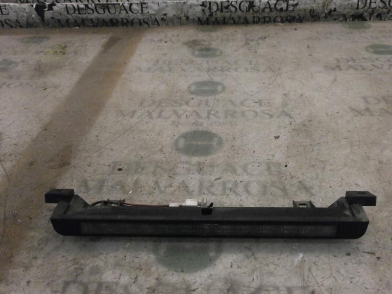 Recambio de piloto trasero central para nissan almera tino (v10m) 2.2 16v turbodiesel cat referencia OEM IAM   