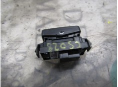 Recambio de mando elevalunas trasero derecho para mercedes-benz clase s (w220) berlina 320 cdi (220.025) referencia OEM IAM A220 2