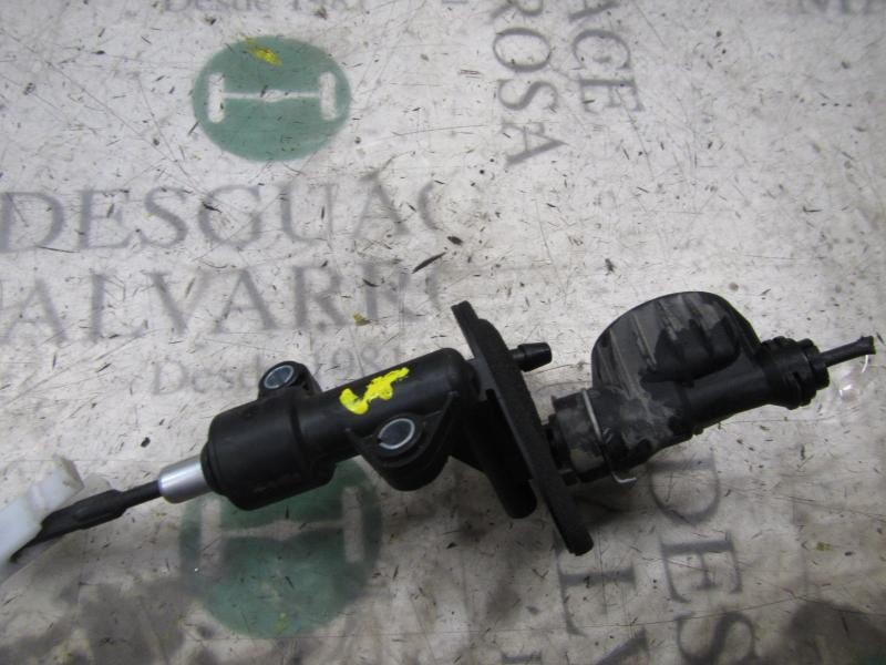 Recambio de bomba embrague para opel corsa d enjoy referencia OEM IAM   
