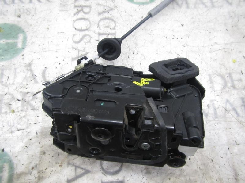 Recambio de cerradura puerta delantera derecha para volkswagen polo (6r1) advance referencia OEM IAM 5K1837016B  