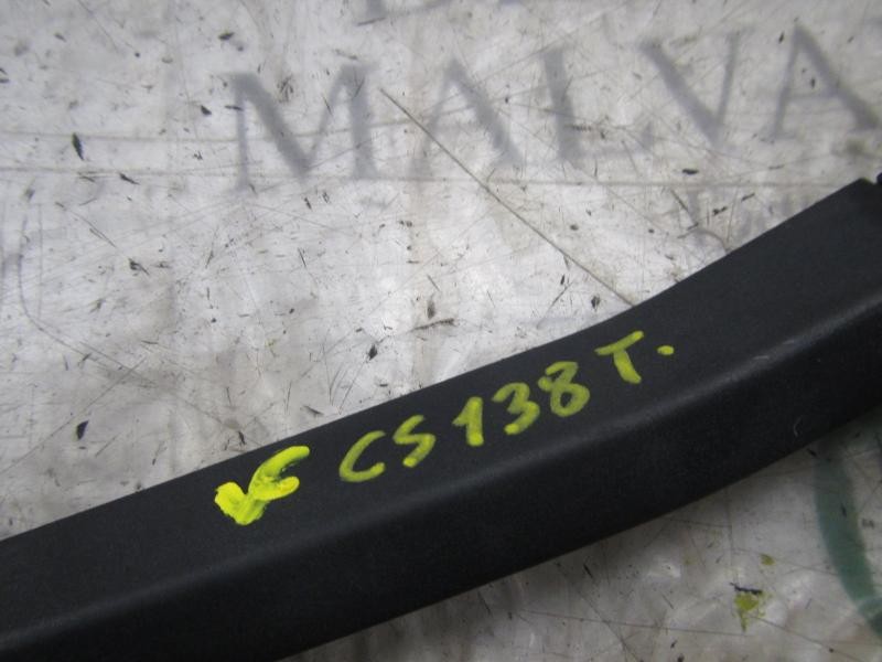 Recambio de brazo limpia trasero para opel corsa d ´´111 years´´ referencia OEM IAM   