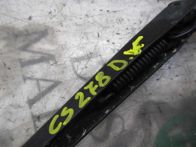 Recambio de brazo limpia delantero derecho para volkswagen golf v berlina (1k1) trendline referencia OEM IAM   