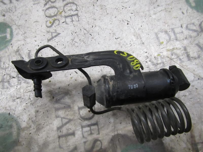 Recambio de repartidor de freno para kia carens (un) ex i referencia OEM IAM 416501D100  