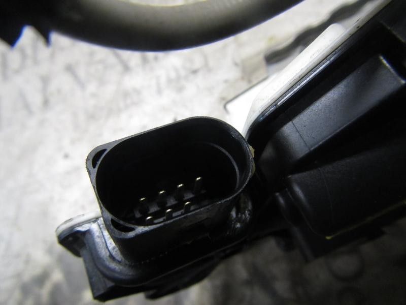 Recambio de cerradura puerta delantera izquierda para seat ibiza (6j5) 1.2 12v referencia OEM IAM 5N1837015F  