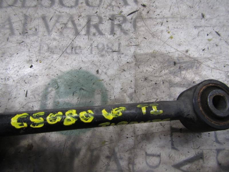 Recambio de tirante trasero izquierdo para kia carens (un) ex i referencia OEM IAM 552501D000  