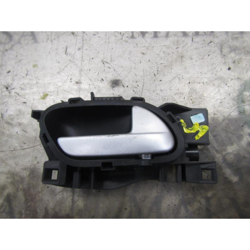 Recambio de maneta interior delantera derecha para peugeot 207 xs referencia OEM IAM   