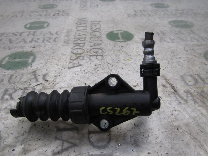 Recambio de bombin embrague para fiat punto (199) 1.2 cat referencia OEM IAM 55183442  