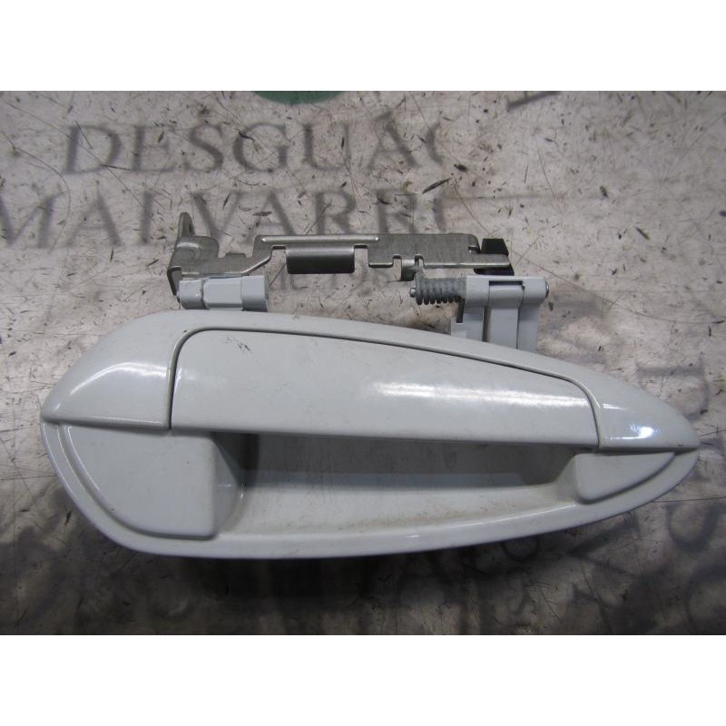 Recambio de maneta exterior delantera derecha para fiat punto (199) 1.2 cat referencia OEM IAM 735499034  