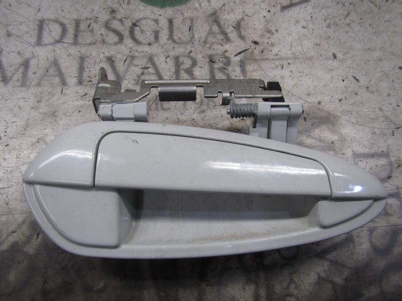 Recambio de maneta exterior delantera derecha para fiat punto (199) 1.2 cat referencia OEM IAM 735499034  
