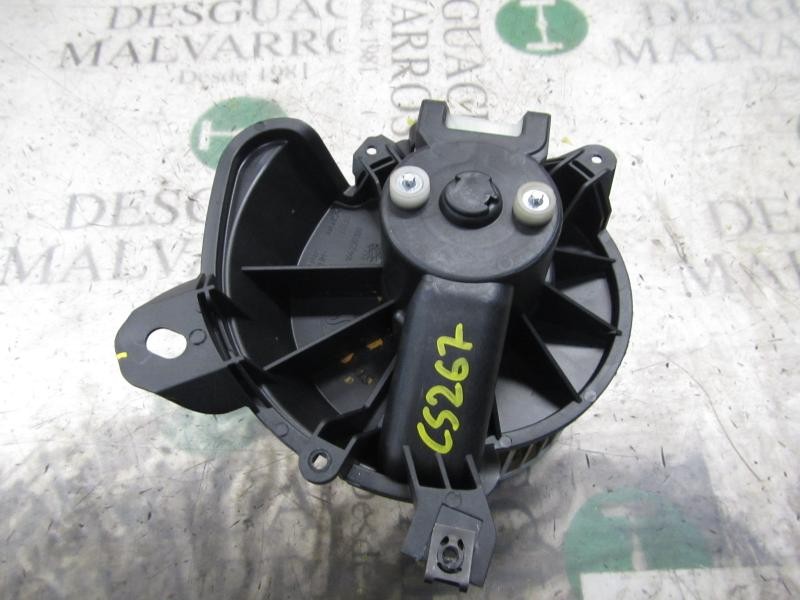 Recambio de motor calefaccion para fiat punto (199) 1.2 cat referencia OEM IAM 77364956 164230100 