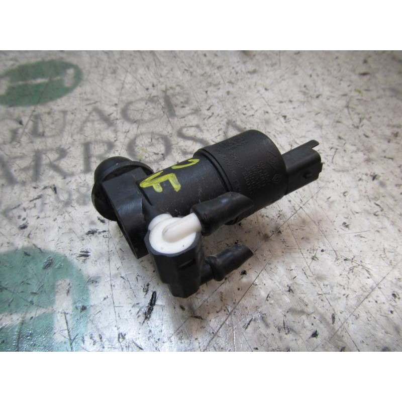 Recambio de bomba limpia para peugeot 208 1.2 12v vti referencia OEM IAM 643475 9641553980 