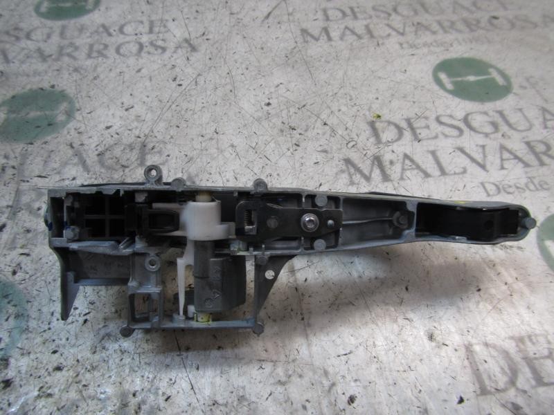 Recambio de maneta exterior delantera derecha para peugeot 208 1.2 12v vti referencia OEM IAM 9101GH  