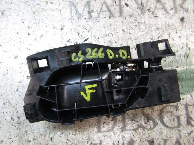 Recambio de maneta interior delantera derecha para peugeot 208 1.2 12v vti referencia OEM IAM 9144G4  