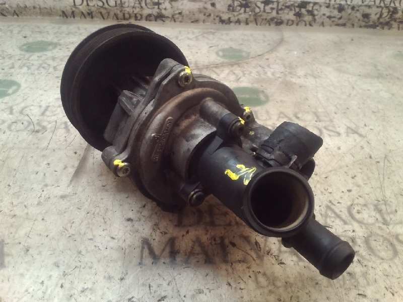 Recambio de bomba agua para ford transit mod. 2000 bus 2.4 tdci referencia OEM IAM   