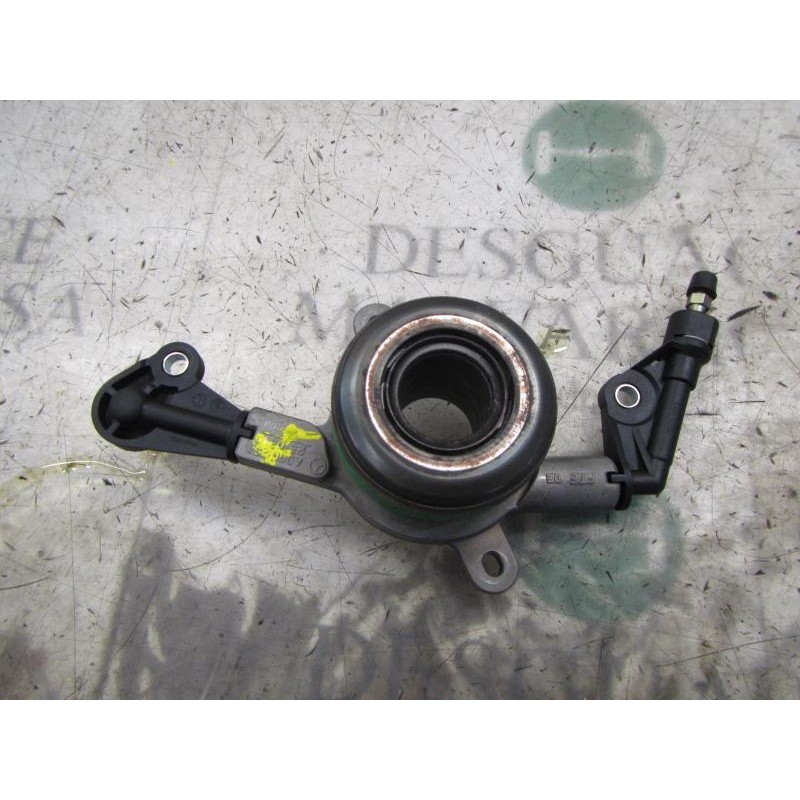 Recambio de bombin embrague para mercedes-benz clase clk (w209) coupe 320 cdi (209.320) referencia OEM IAM A0002542508  
