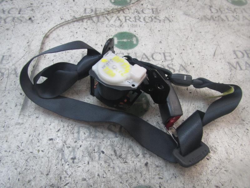 Recambio de cinturon seguridad trasero central para toyota yaris (ncp1/nlp1/scp1) 1.0 terra referencia OEM IAM   