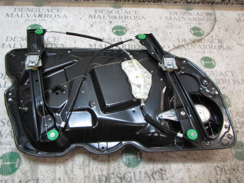 Recambio de elevalunas delantero derecho para volkswagen passat variant (365) 2.0 tdi referencia OEM IAM 3AA837462B  