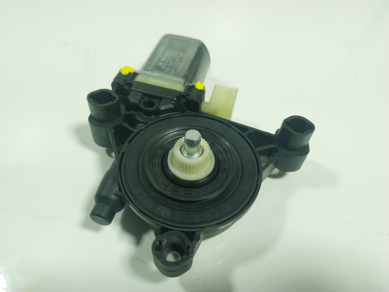 Recambio de motor elevalunas delantero derecho para volkswagen touran (5t1) 2.0 tdi referencia OEM IAM 5Q0959801C 5Q0959801C 