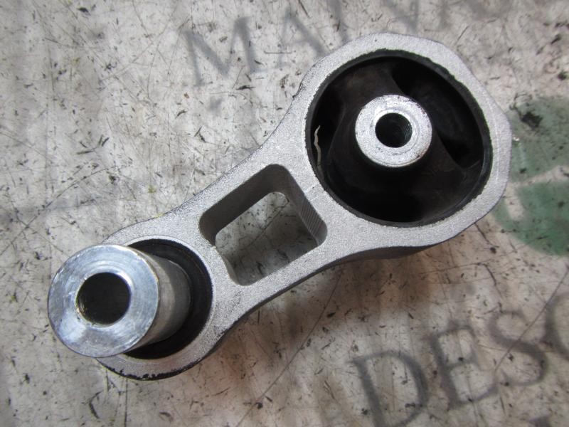 Recambio de soporte cambio para ford fiesta (ccn) trend referencia OEM IAM 2282065  