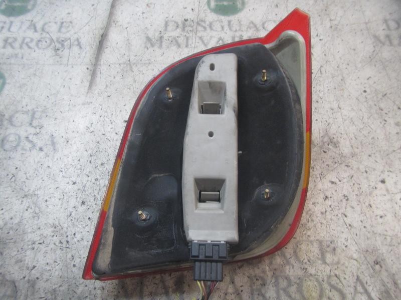 Recambio de piloto trasero izquierdo para ford fiesta berl./courier si referencia OEM IAM   