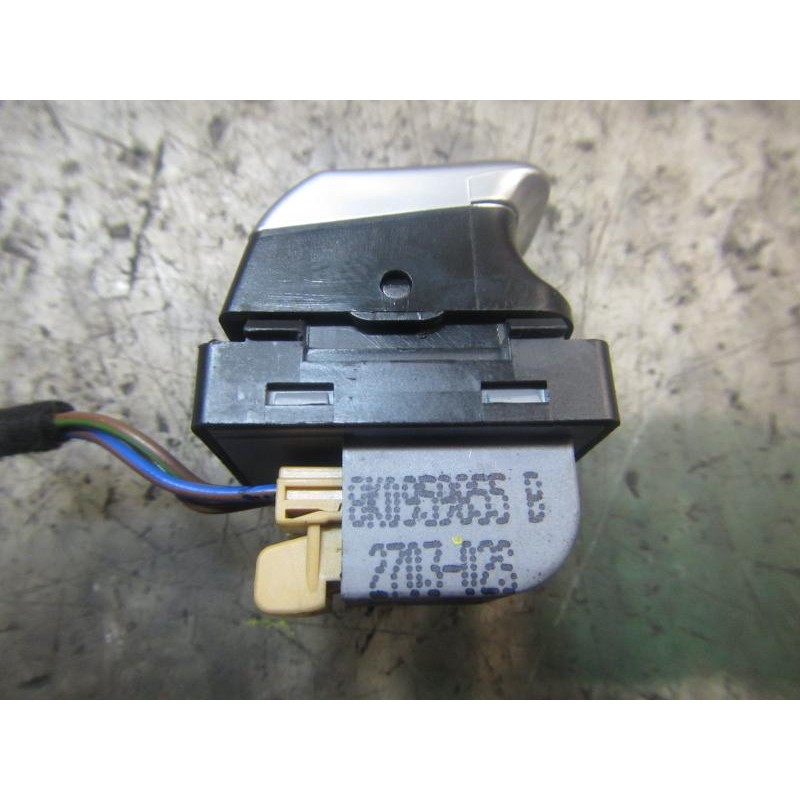 Recambio de mando elevalunas delantero derecho para audi a4 ber. (b8) 2.0 16v tdi referencia OEM IAM 8K0959855BV10  