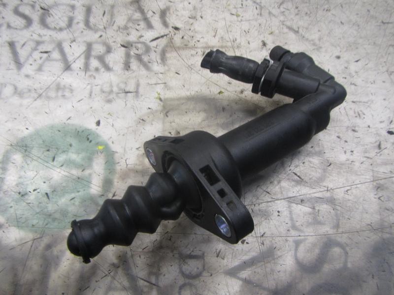 Recambio de bombin embrague para seat ibiza (6j5) 1.6 tdi referencia OEM IAM 6R0721261B  