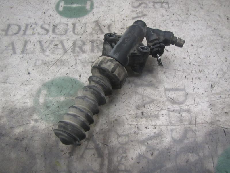 Recambio de bombin embrague para citroën c4 berlina vtr plus referencia OEM IAM   