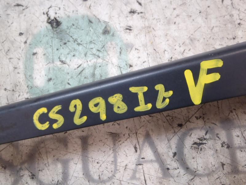 Recambio de brazo limpia delantero izquierdo para ford fiesta (cbk) st referencia OEM IAM   