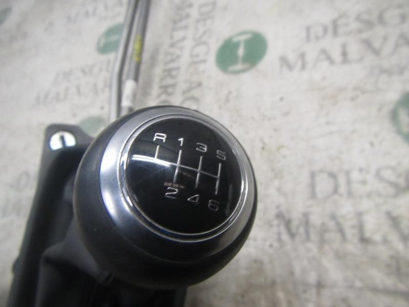 Recambio de palanca cambio para audi a4 ber. (b8) 2.0 16v tdi referencia OEM IAM 8K0711055K  