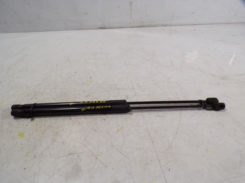 Recambio de amortiguadores maletero / porton para ds ds 4 crossback 1.6 thp referencia OEM IAM 9801061480  