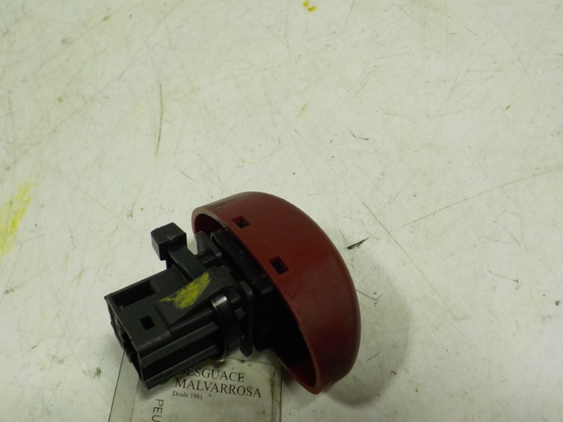 Recambio de warning para peugeot 206 berlina e-music referencia OEM IAM   