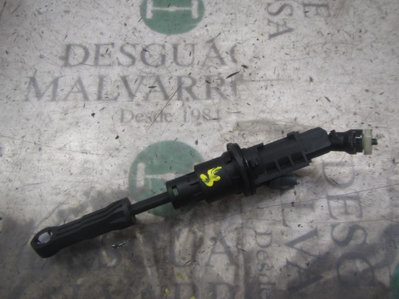 Recambio de bomba embrague para peugeot 508 1.6 hdi fap referencia OEM IAM 2182J6  