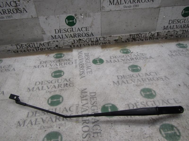 Recambio de brazo limpia delantero derecho para volkswagen touran (1t3) 1.6 tdi dpf referencia OEM IAM   
