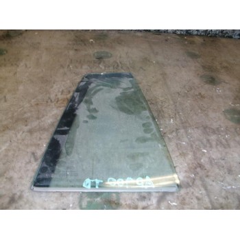 CRISTAL PUERTA TRASERO DERECHO 