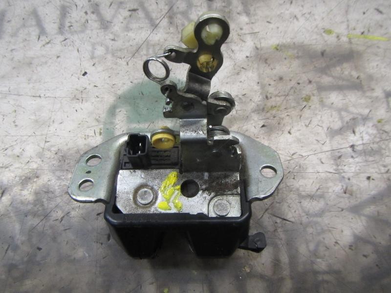 Recambio de cerradura maletero / porton para chevrolet aveo ls referencia OEM IAM   