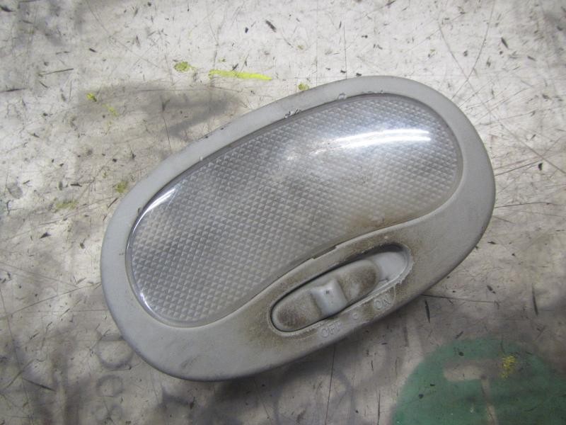 Recambio de piloto interior para chevrolet aveo ls referencia OEM IAM   