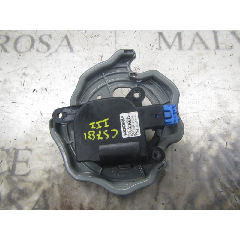 Recambio de motor electrico para kia cee´d emotion referencia OEM IAM 971542R000 D266DY9AA D266DY9AA