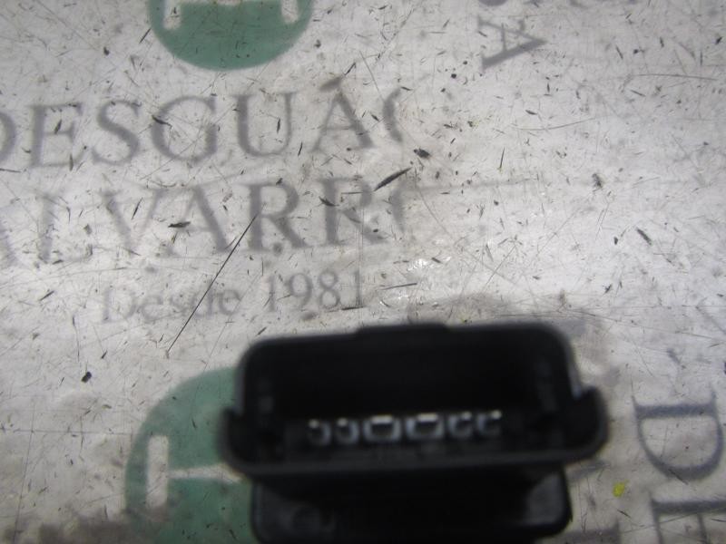 Recambio de motor elevalunas trasero izquierdo para kia cee´d emotion referencia OEM IAM 834501H010 402059D 402059D